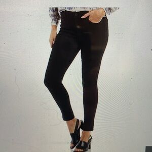 Democracy “Ab” technology jeans